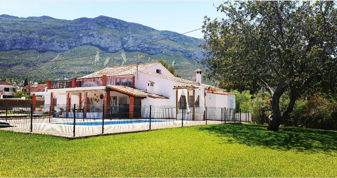 Chalet Cami de Merle Dénia Extérieur photo